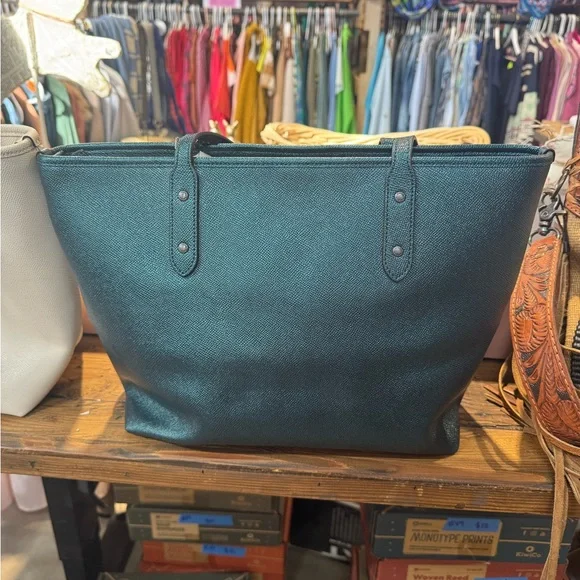 Coach Fiona Zip Tote Bag Sea Green - Picture 2 of 4